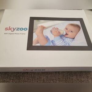 Skyzoo wifi digital photo frame 10.1in